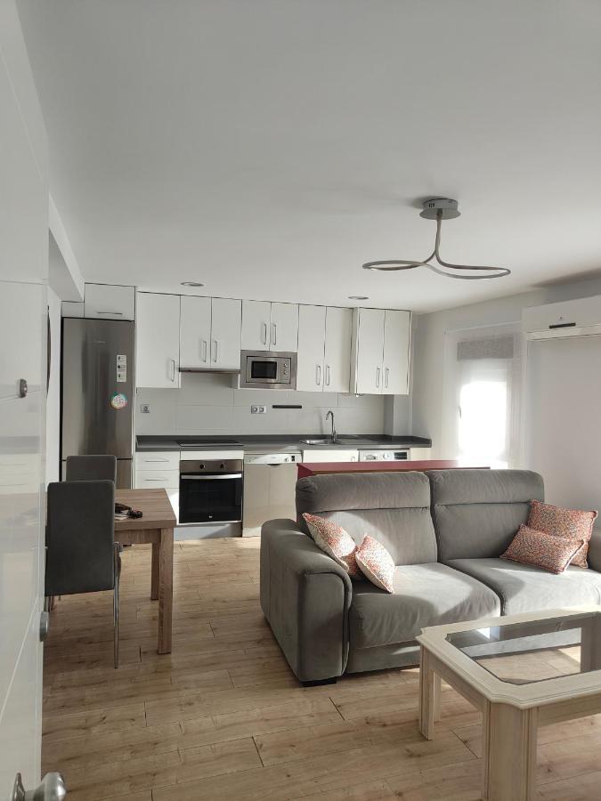 Alojamiento Vandelvira 2 Apartment Jaen Exterior photo